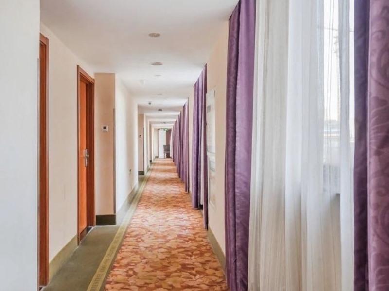 Нинбо: GreenTree Inn Zhejiang Ningbo Zhongxing Jiangnan Road Business Hotel