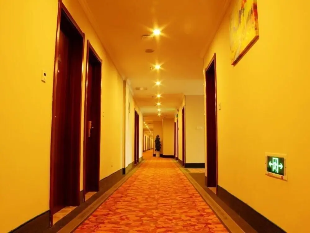 Цзясинь: GreenTree Inn Jiaxing ZhongHuan South Road Zhonggang City Express Hotel