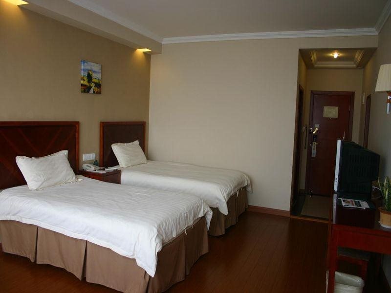 Хэфэй: GreenTree AnHui HeFei LuJiang Bus Terminal Station QianChuan Road Express Hotel