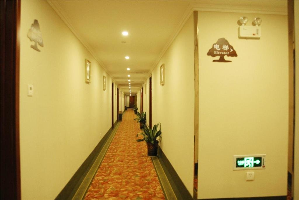 Тайчжоу: GreenTree Inn TaiZhou XianJu Passenger Center West HuanCheng Road Express Hotel