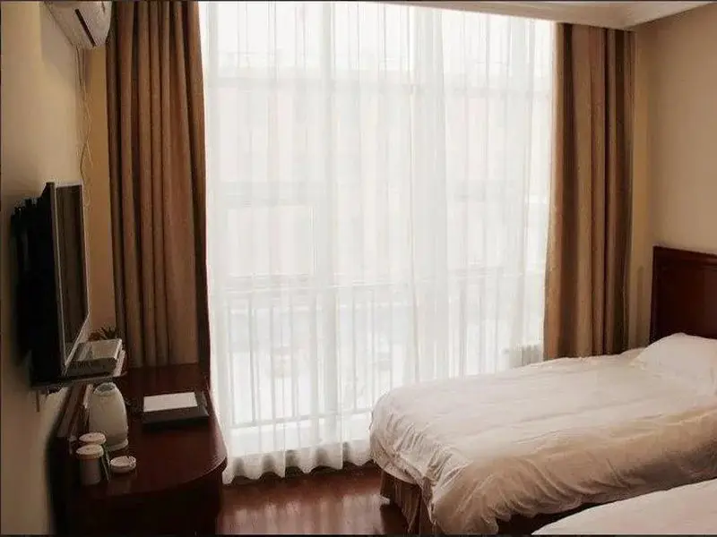 Шаоксинг: GreenTree Inn Zhejiang Shaoxing Paojiang Industrial Park Tanggong Road Business Hotel