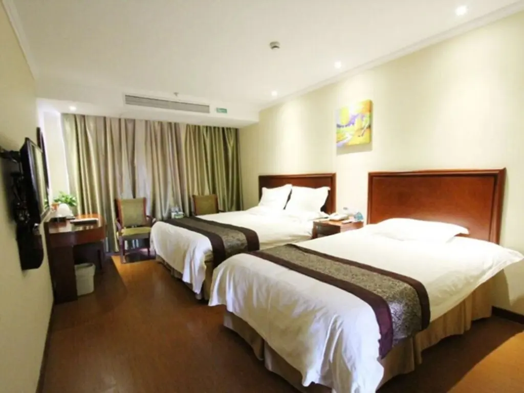 Яньчэн: GreenTree Inn Yancheng Sheyang Xingfuhuacheng Commercial Street Hotel