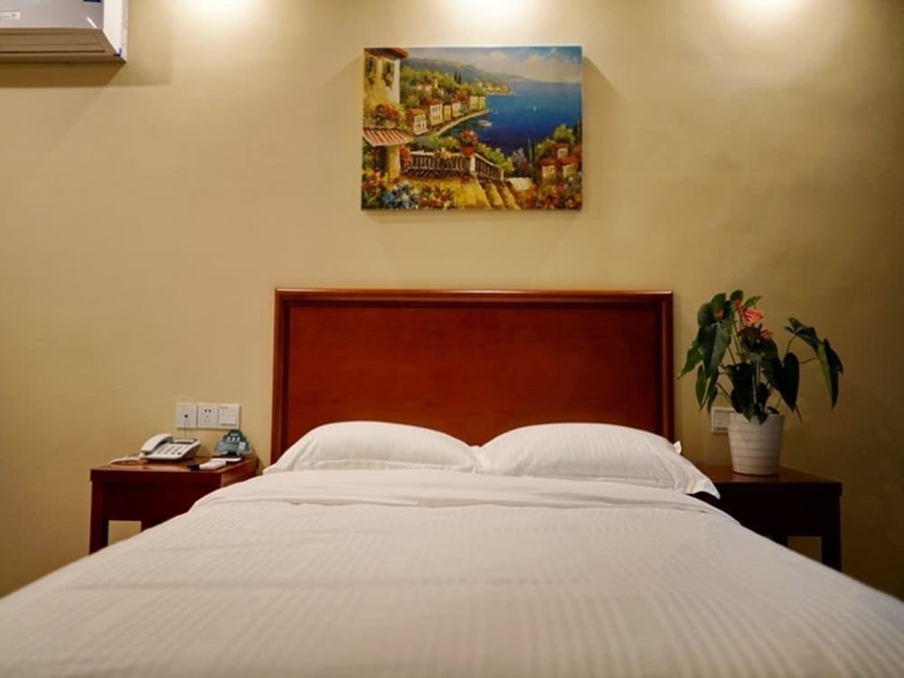 Сюйчжоу: GreenTree Inn XuZhou Pizhou Railway Station Jiefang West Road Hotel