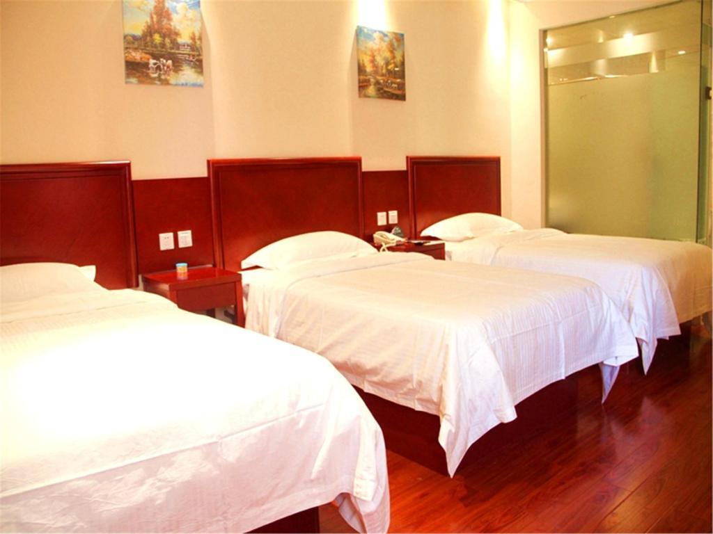 Тайчжоу: GreenTree Inn Taizhou Xinghua Zhangguo Bus Station Express Hotel