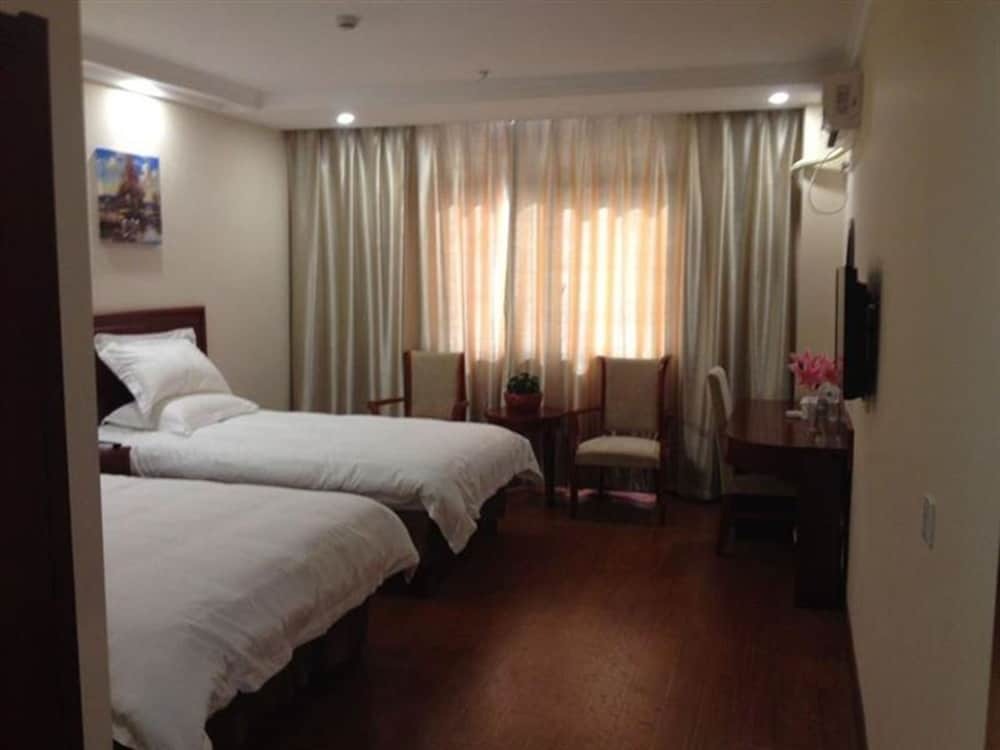 Тайчжоу: GreenTree Inn Jiangsu Taizhou Jichuan Road Wanda Plaza Business Hotel