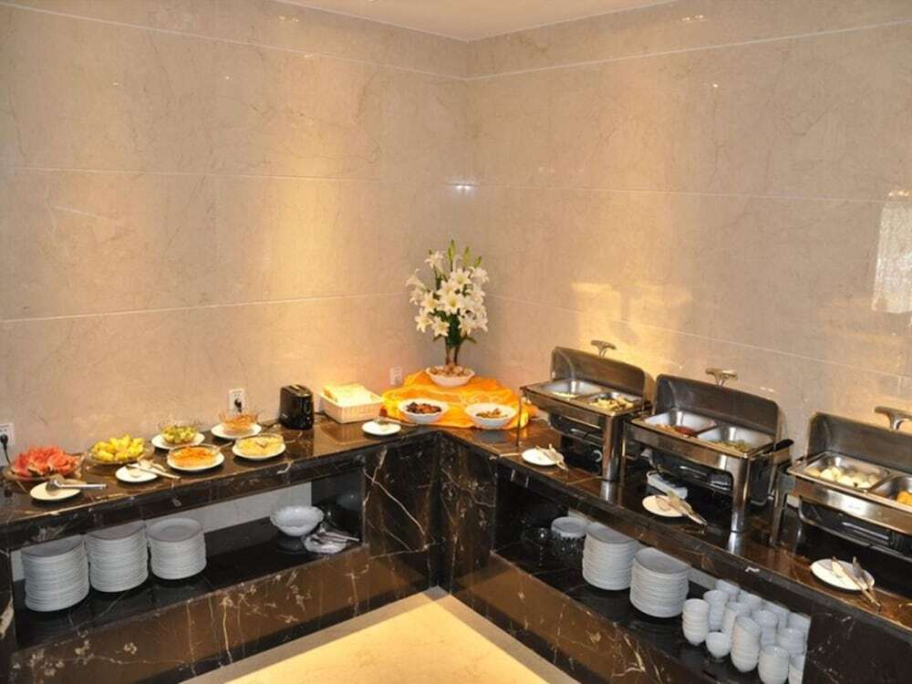 Тайчжоу: GreenTree Inn Taizhou Taixing East Guoqing Road RT Mart Business Hotel