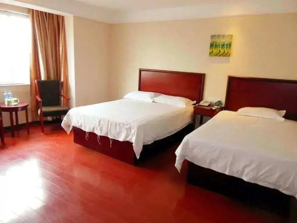 Наньчан: Greentree Inn Nanchang Railway Station Luoyang Roa