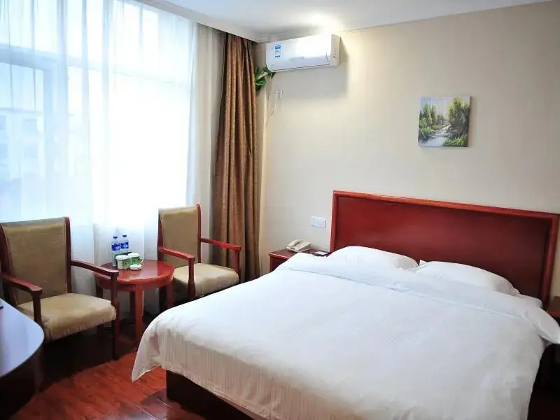 Наньчан: GreenTree Inn ZhanQian (W) Business Hotel