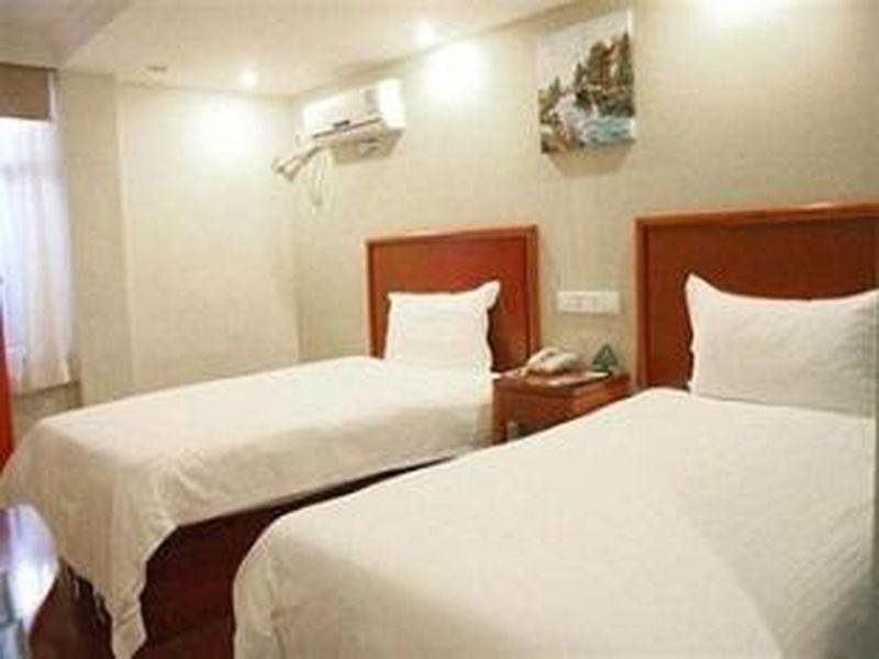 Хэфэй: GreenTree Alliance Hefei Baohe District Huizhou Avenue Weigang Hotel
