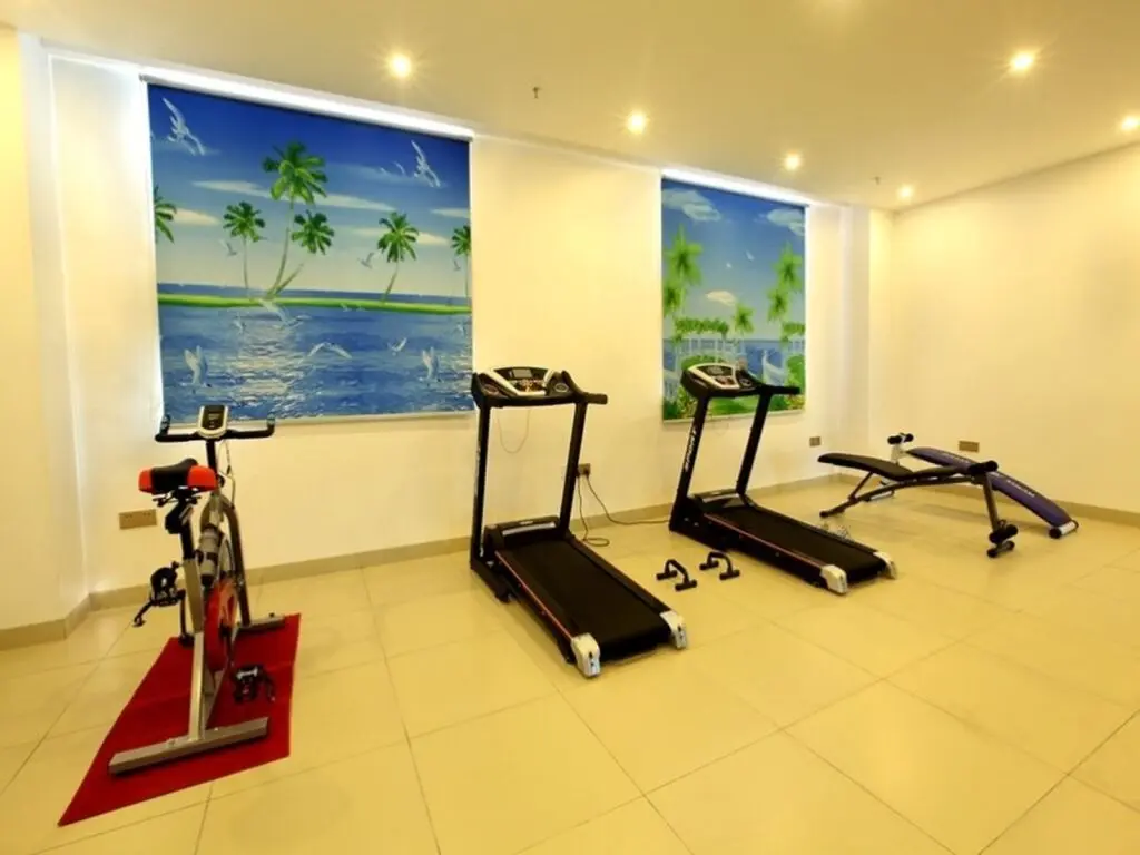 Санья: GreenTree Inn SanYa Jiyang Dist YaLongWan YingBin Ave Hotel