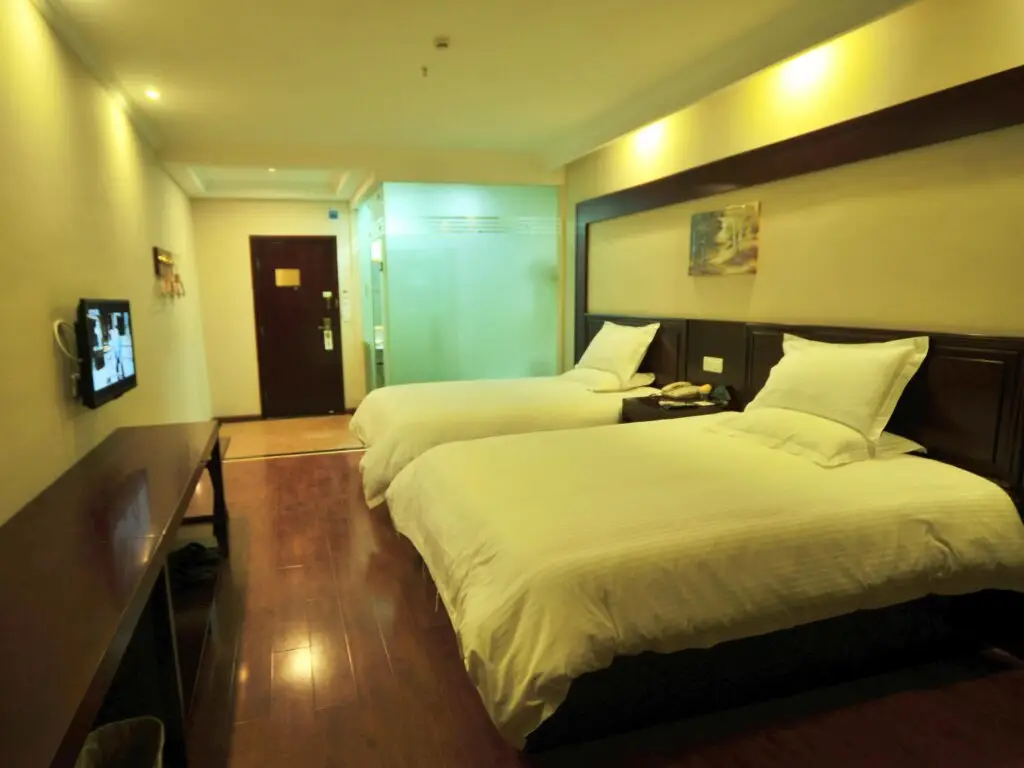 Куньмин: GreenTree Inn Yunnan Kunming Chenggong University City Shilin Street Express Hotel