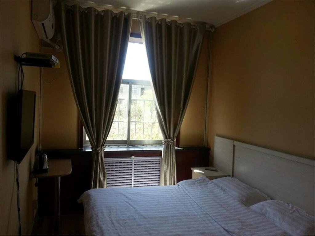 Чжанъе: Yinhai Express Inn
