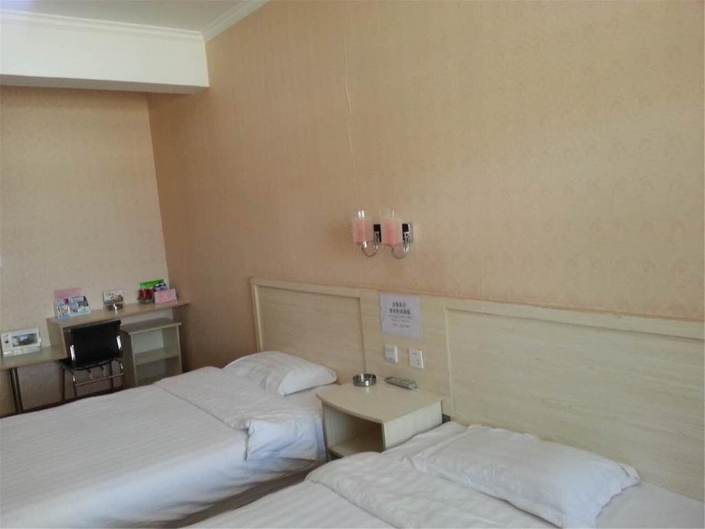 Чжанъе: Yinhai Express Inn