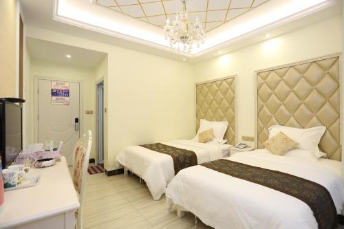 Чжанцзяцзе: Zhangjiajie Yongcheng Pure Land Inn