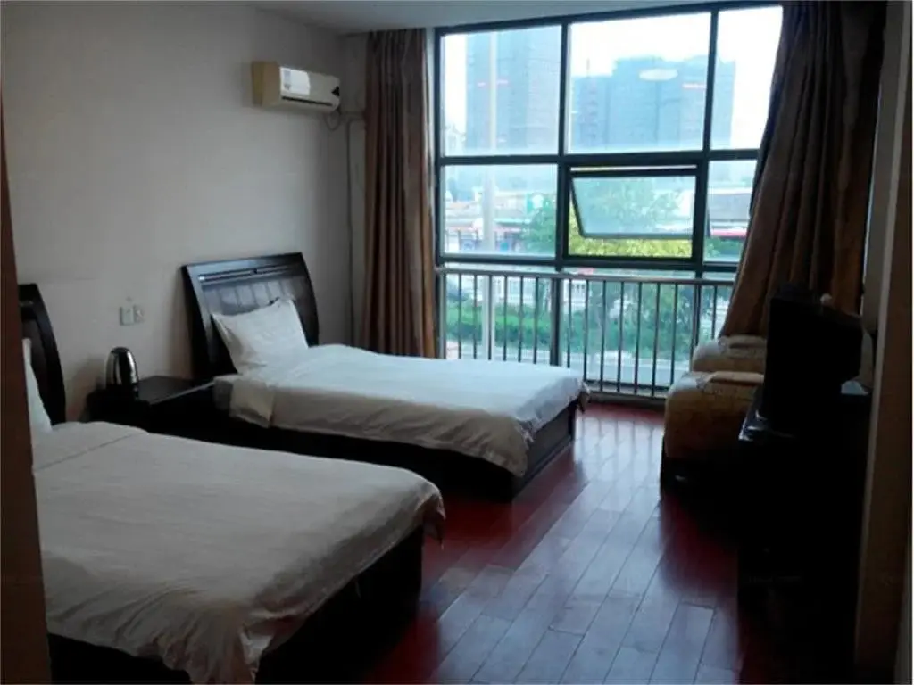Цзясинь: Jiaxing Xinyou Inn