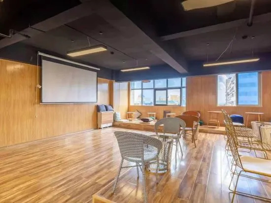 Санья: ISU Hostel(Sanya Pedestrian Street Seaview Store)