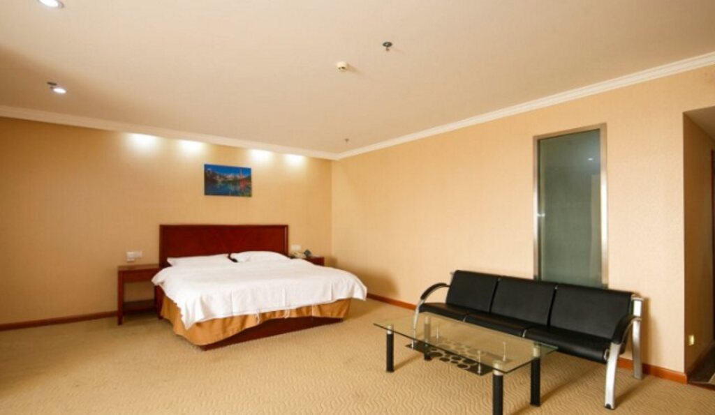 Шанхай: GreenTree Inn Suzhou Kunshan Lujia Hengtaiguoji Business Hotel