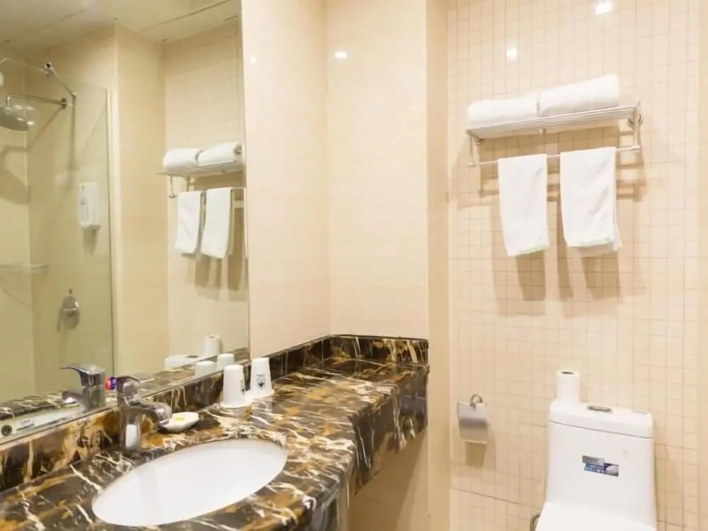 Шанхай: GreenTree Inn Kunshan High Speed Rail Station Hengshan Road Express Hotel