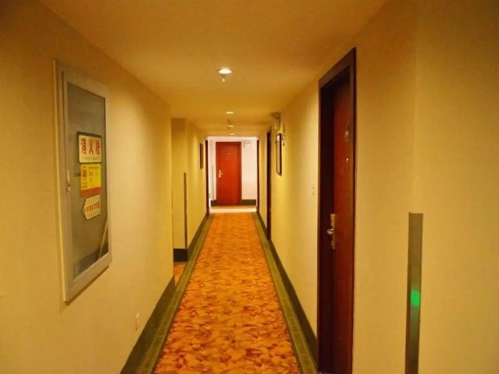 Шанхай: GreenTree Inn Suzhou Kunshan PL Xinxing Rd Express hotel