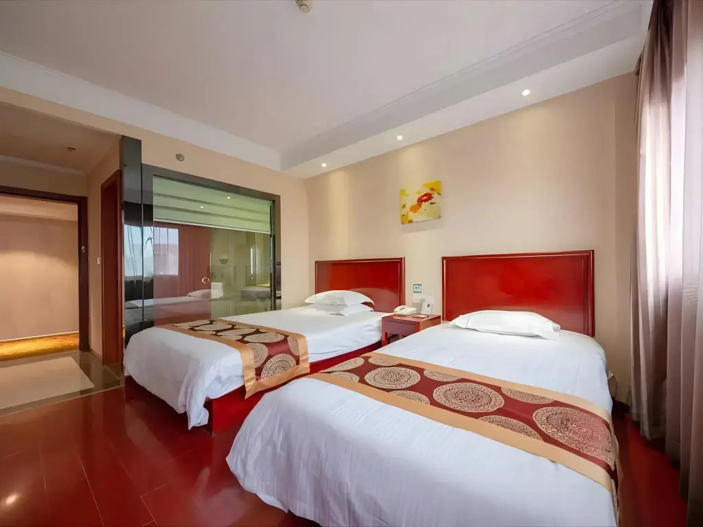 Наньтун: Greentree Inn Nantong Stadium West Qingnian Road Business Hotel
