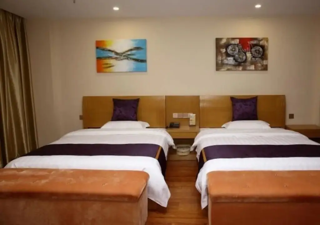 Наньтун: GreenTree Inn Nantong Tongzhou District Sutong Sci-tech Industrial Park Jiangcheng Road Shell Hotel