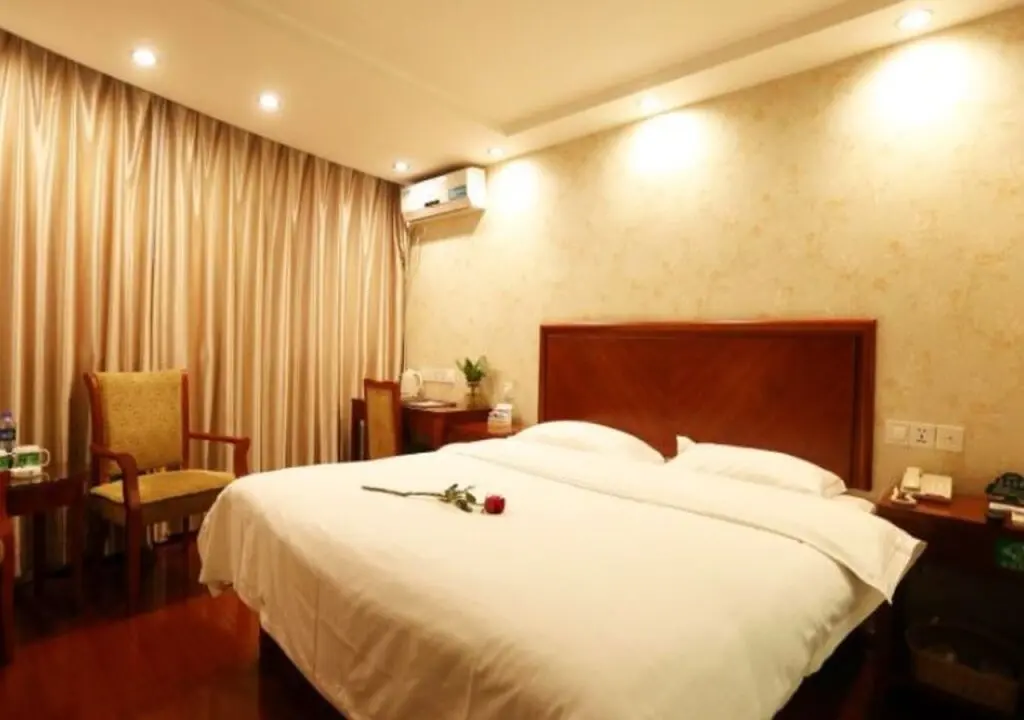 Цзиньцзэ: Greentree Inn Jiangsu Suzhou Wujiang Yunli Bridge Hotel