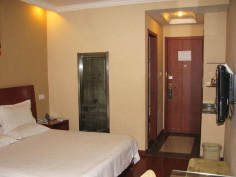 Наньтун: GreenTree Inn JiangSu NanTong HaoHe Scenic Spot HaoXi Bookstore Express Hotel