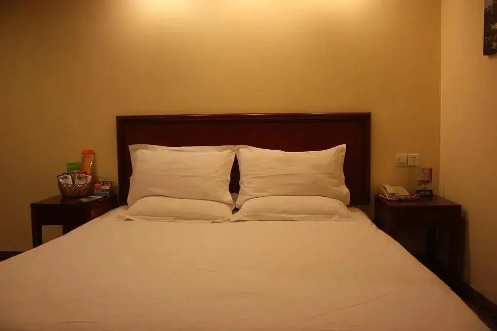 Наньтун: GreenTree Inn Nantong Rudong Bus Station Express Hotel