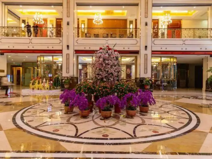 Наньтун: Textile City Hotel