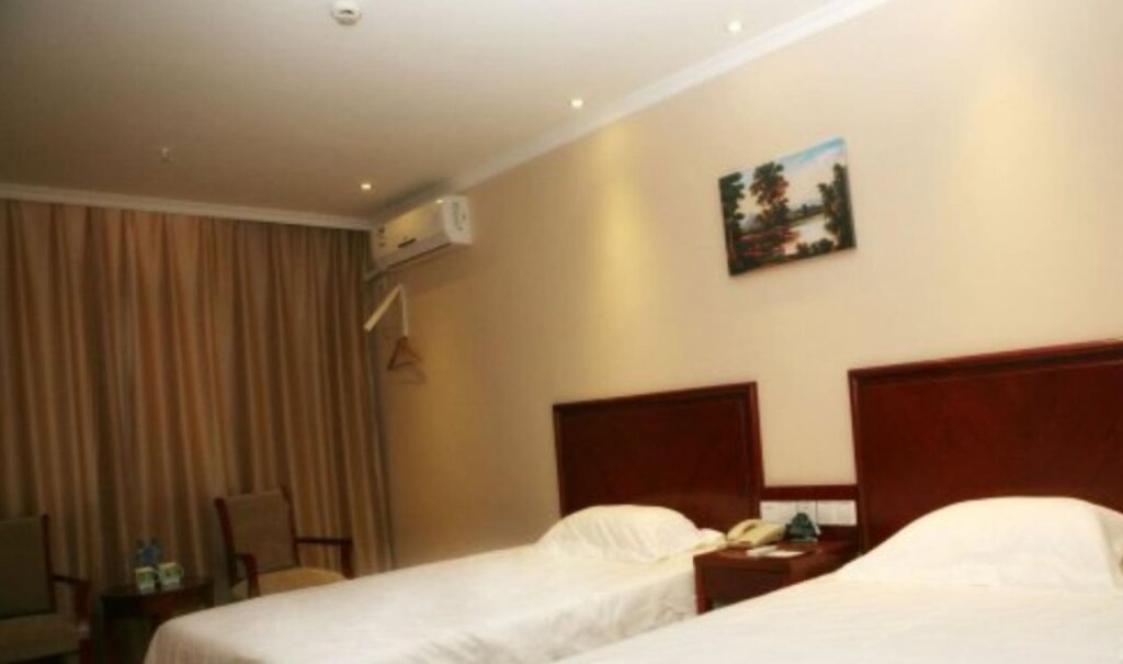 Турпан: GreenTree Inn Tulufan North Xihuan Road Express Hotel