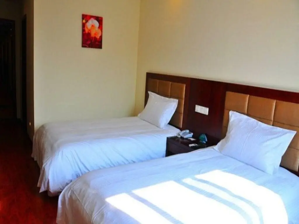 GreenTree Inn Wuxi New District North Changjiang Road Jincheng Road Express Hotel — фото 1