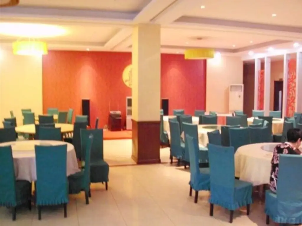 Уси: GreenTree Inn Jiangsu Wuxi Lingshan Scenic spot Express Hotel