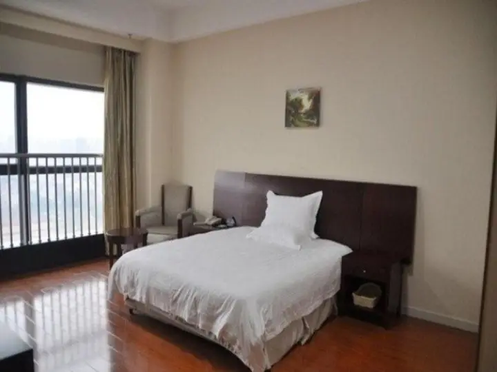 Уси: Greentree Inn Wuxi Taihu Lake Business Hotel