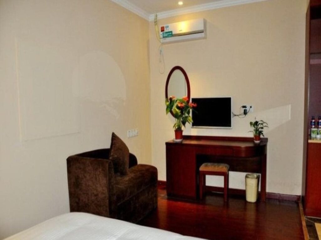 Уси: GreenTree Inn Wuxi Binhu District Gonghu Avenue Jinchengwan Park Express Hotel