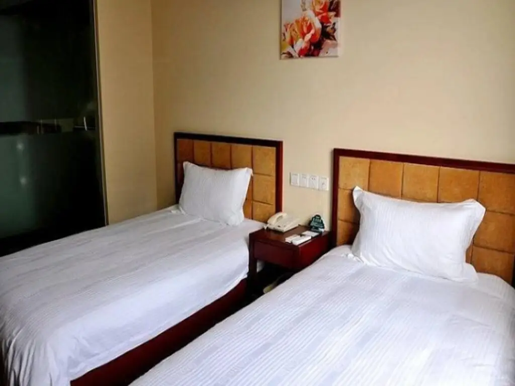 Уси: GreenTree Inn Wuxi Binhu District Gonghu Avenue Jinchengwan Park Express Hotel