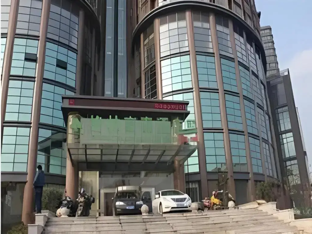 Greentree Inn Changzhou Liyang Pingling Square Business Hotel — фото 1