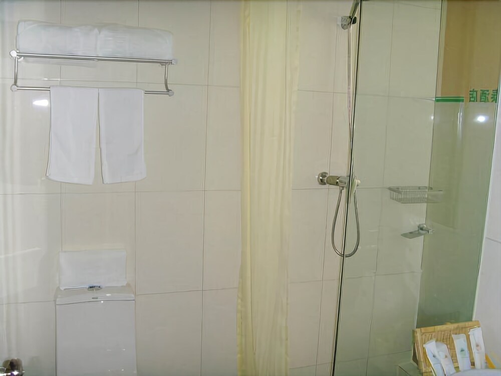 Цзинань: GreenTree Inn Jinan Beiyuan Yinzuo Hotel