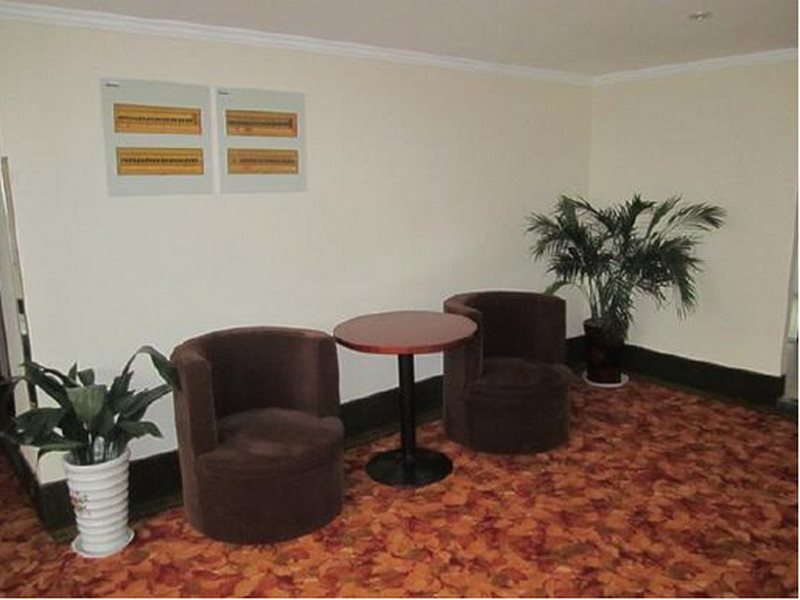 Янчжоу: GeenTree Inn Jiangsu Yangzhou Hanjiang Development Zone Campus City Express Hotel