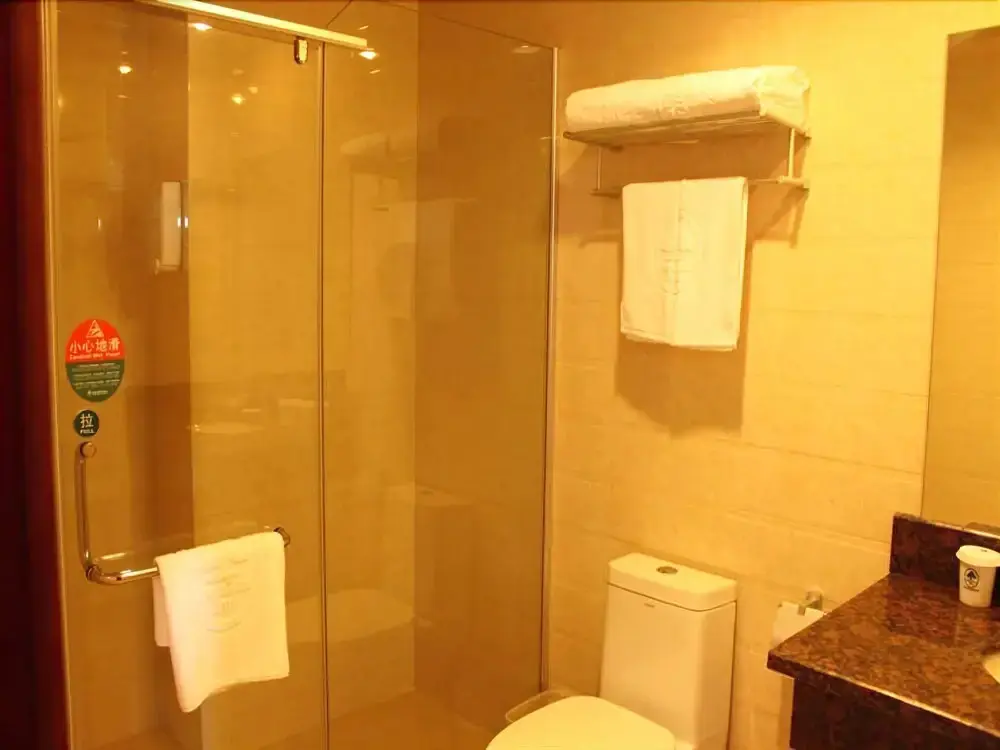 Янчжоу: GreenTree Inn Yangzhou Shou West Lake Business Hotel