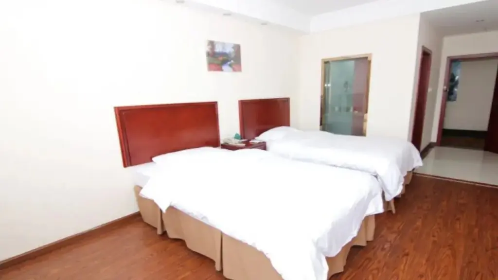 Янчжоу: GreenTree Inn Yangzhou Baoying South Anyi Road Express Hotel