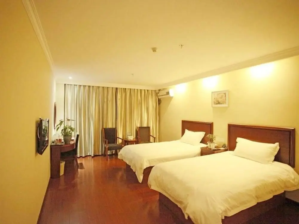 Янчжоу: GreenTree Inn Yangzhou South Yunhe Road Yangzhou Bridge Express Hotel