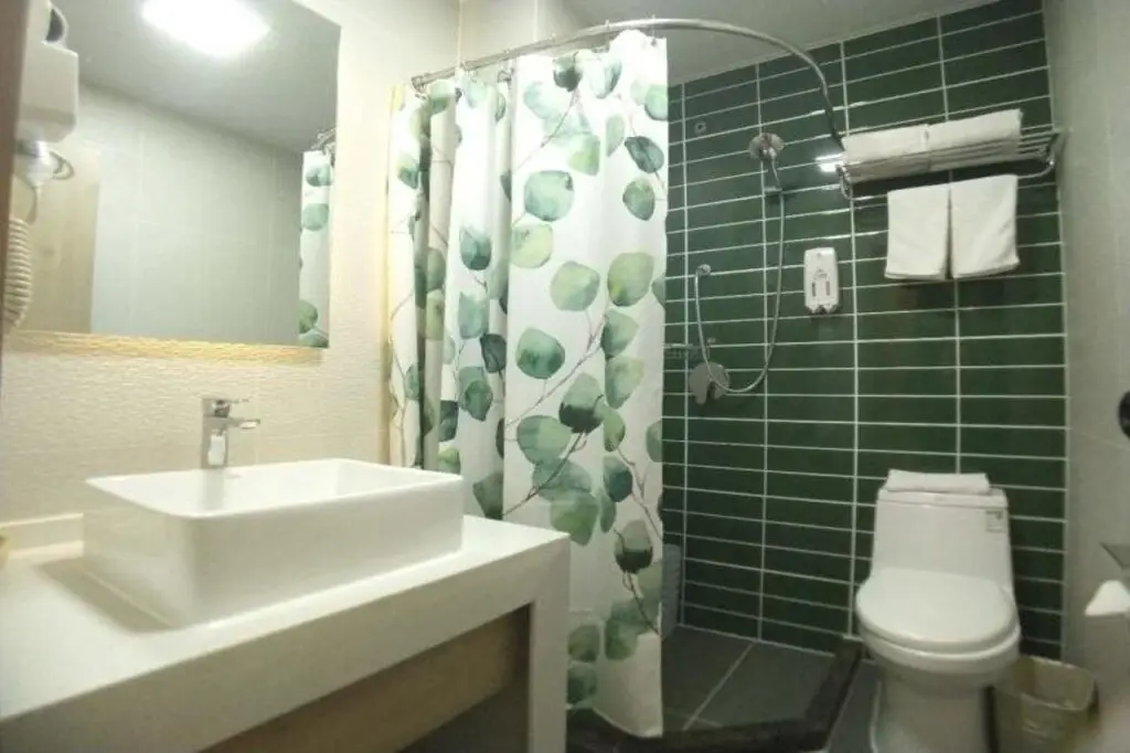 GreenTree Inn Xuzhou High Speed Railway Station Express Hotel — фото 1