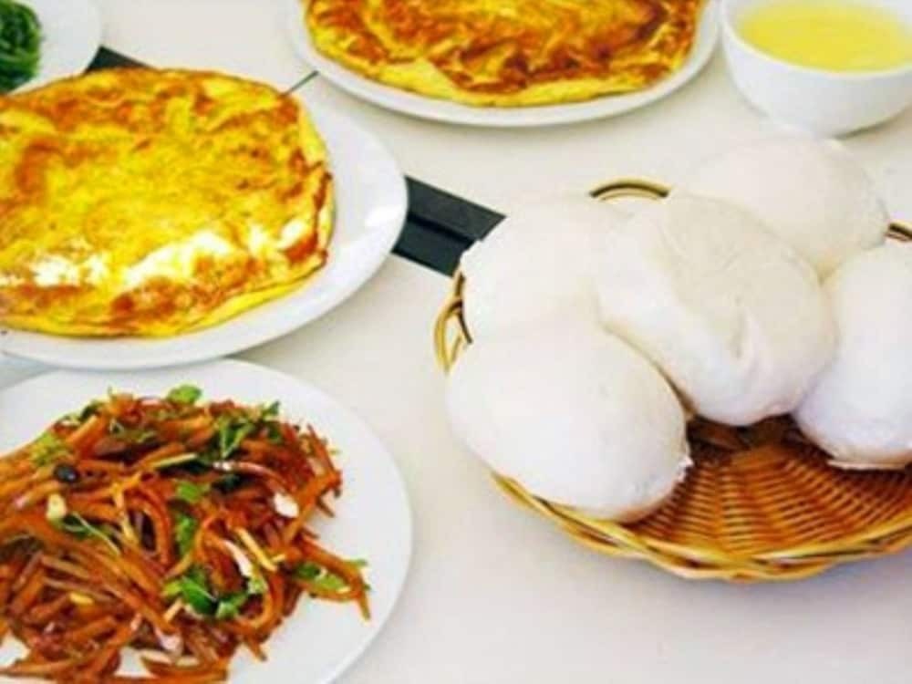 Ляньюньган: GreenTree Inn Jiangsu Lianyungang Guanyun Wenzhou Shangmaocheng Express Hotel