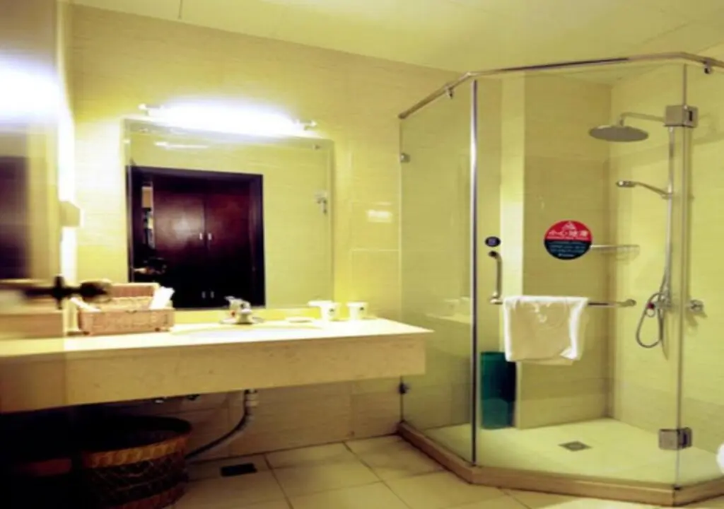 Дабань: GreenTree Inn Chifeng Linxi Ronglin Homeland Express Hotel