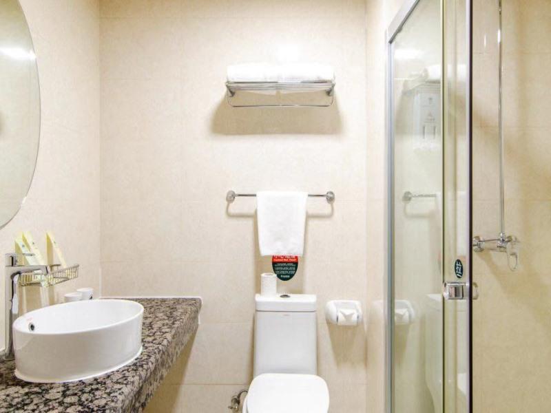 Цзиньчжоу: GreenTree Inn Liaoning Jinzhou Railway Station Express Hotel