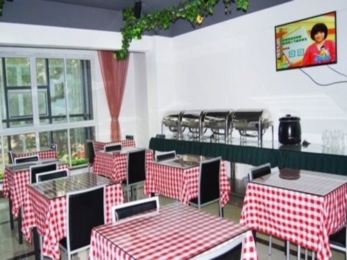 Цзыбо: GreenTree Inn ZiBo LiuQuan Road Wal-Mart Square Express Hotel