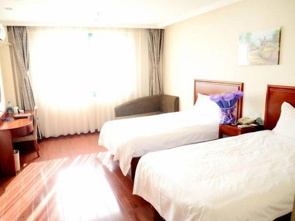 Цзинин: GreenTree Inn Jining Jinxiang Kuixing Road Express Hotel