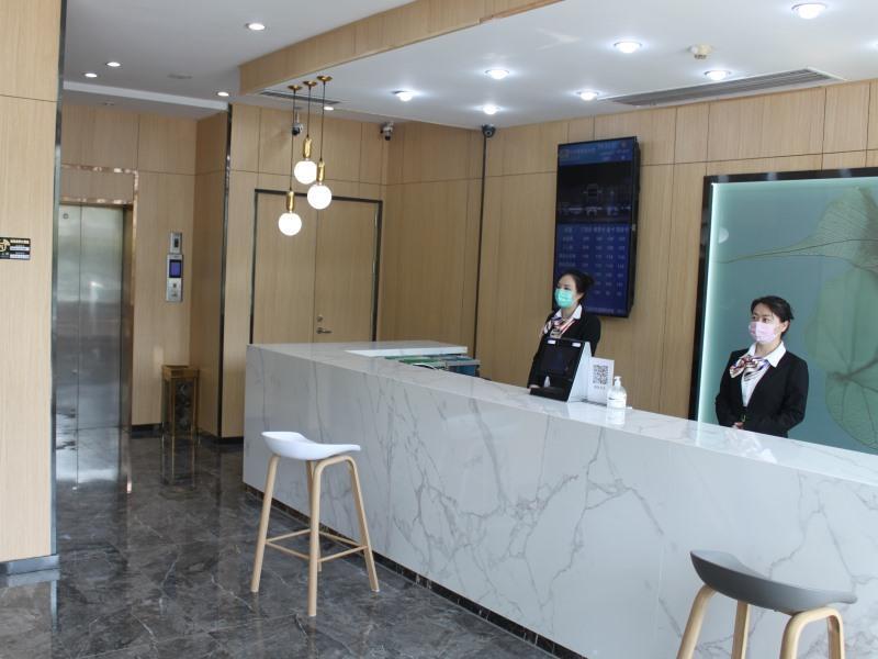 Цзинин: GreenTree Inn Jining Jinxiang Kuixing Road Express Hotel