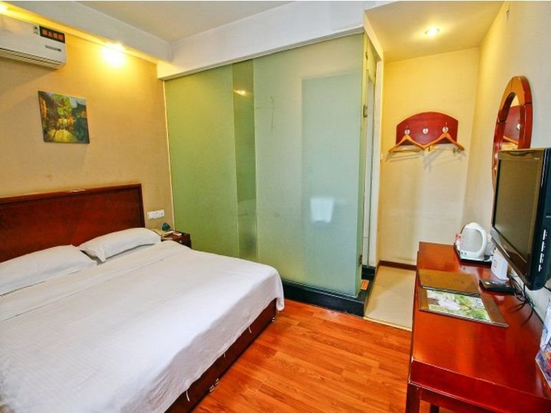 Сиань: GreenTree Inn Xi’an North Gate Railway Station Express Hotel