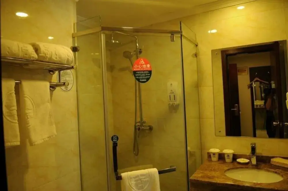 Чэнду: GreenTree Inn Chengdu North Railway Station Beichengtianjie Business Hotel